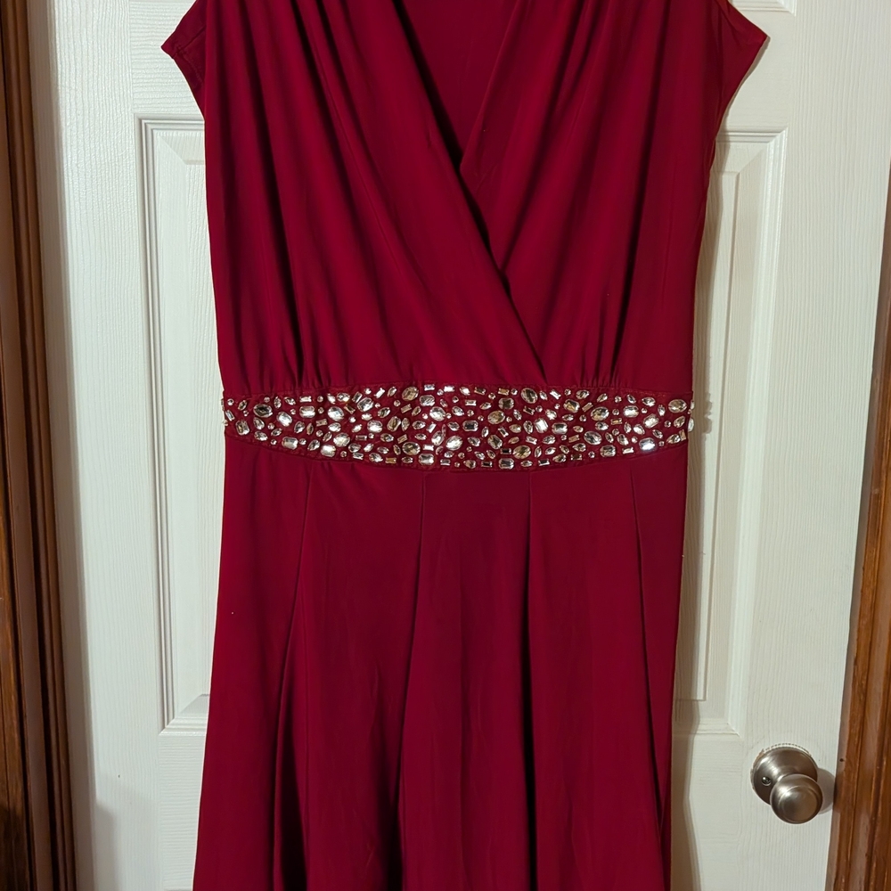 Elegant Burgundy Dress with Jeweled Waist